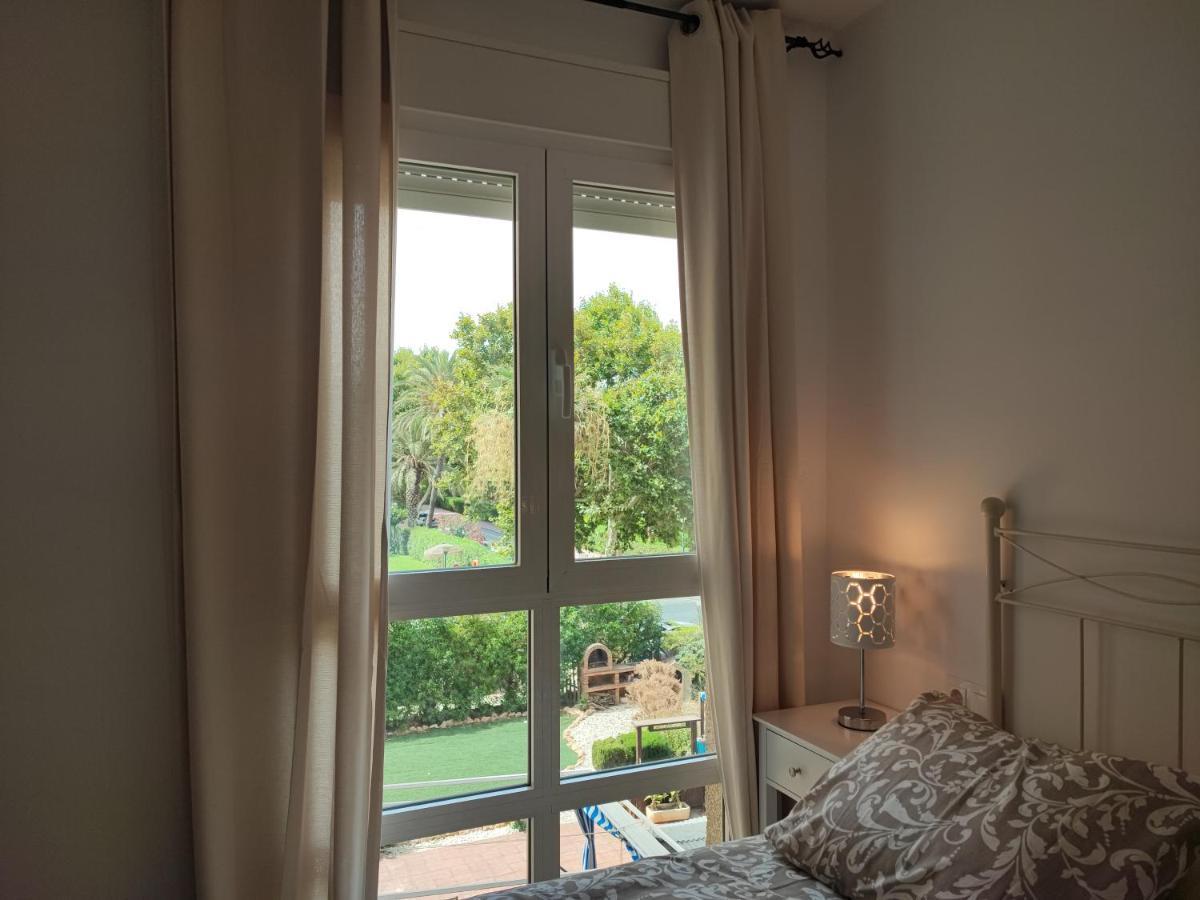 Casa Playa Guadalmar, Beautiful Apartment In Front Of The Sea, Wifi, Ac, Smart Tv, Private Parking Malaga Exterior photo